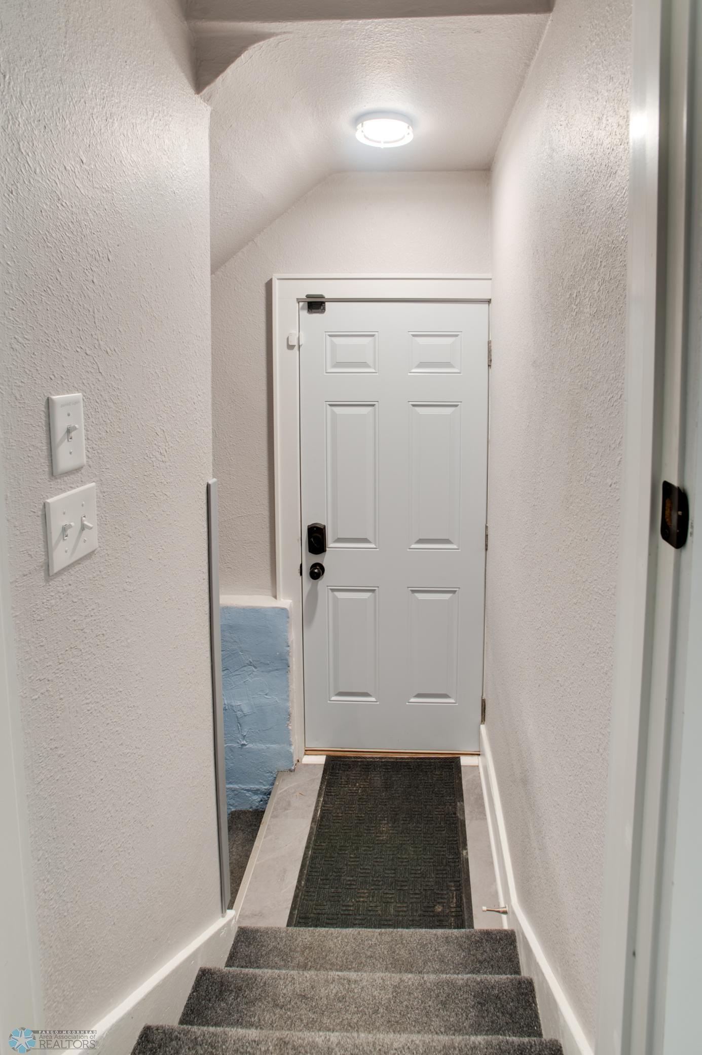 508 Upstairs