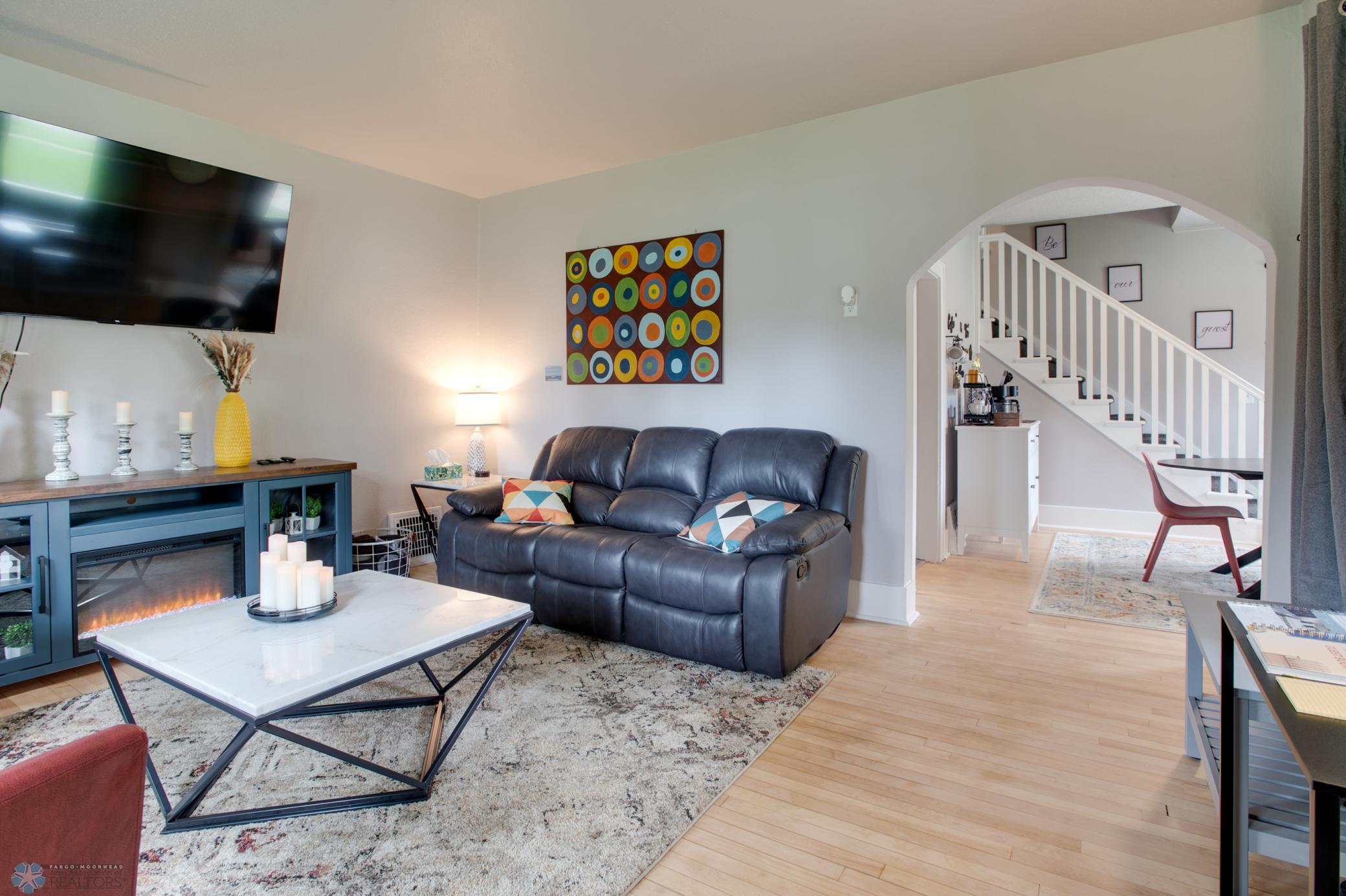 1004 Living Room