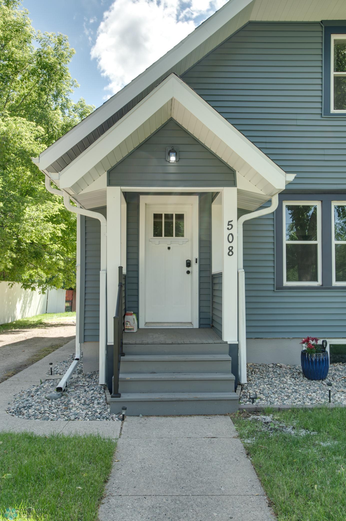 508 Front Porch