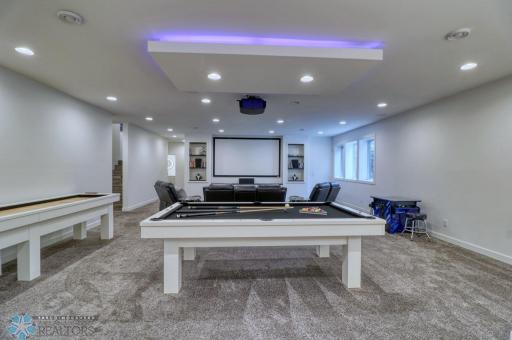 5885 Wildflower Drive S, Fargo, ND 58104