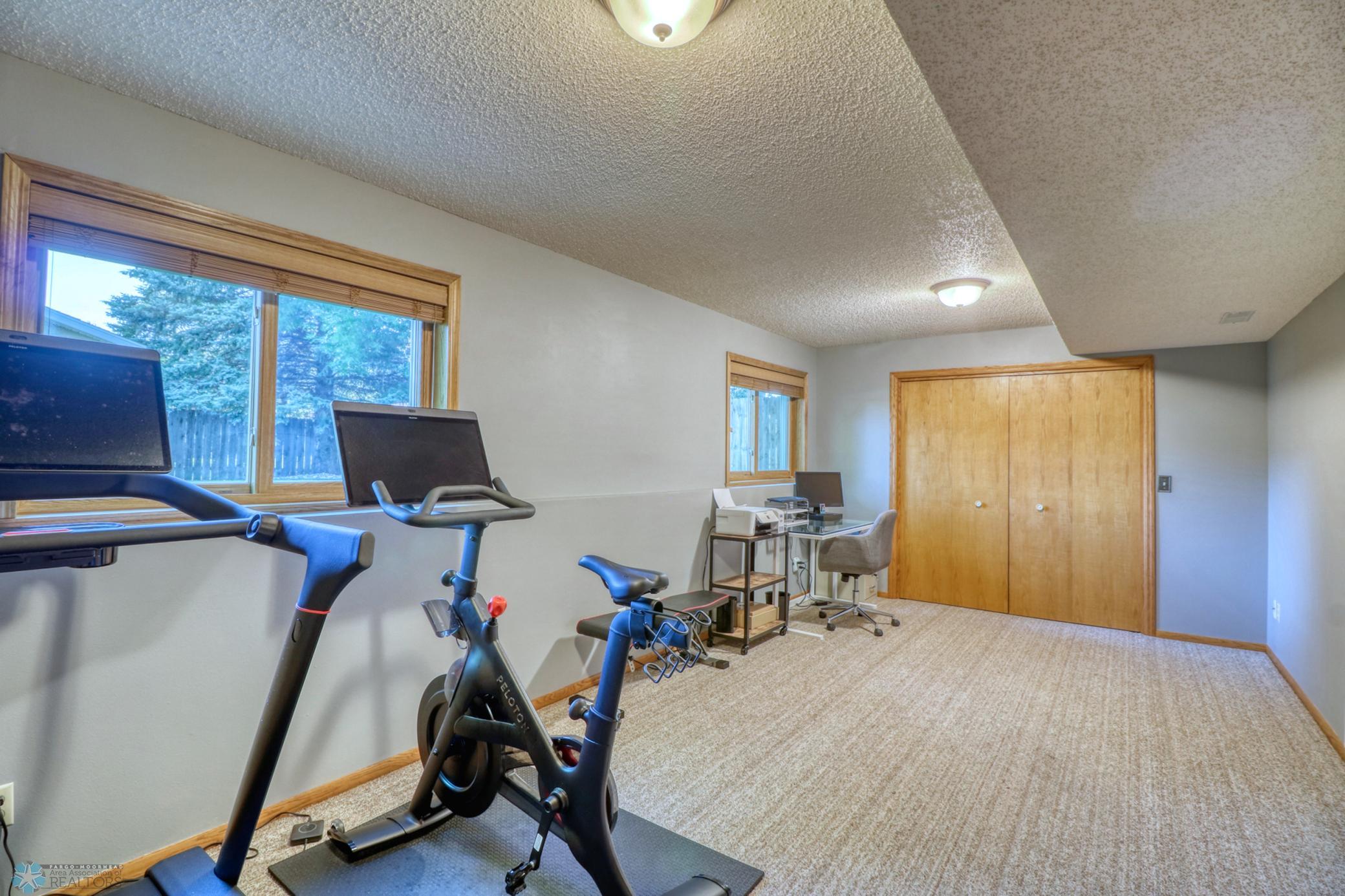 Basement Bedroom1_1.jpg