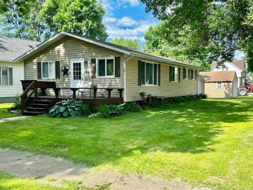302 S Griffin Street, Lakefield, MN 56150