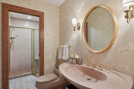 3/4 walk through (access from hall or 2nd main floor bedroom)