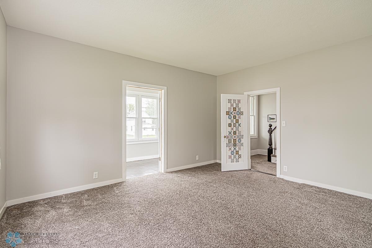 2nd living room