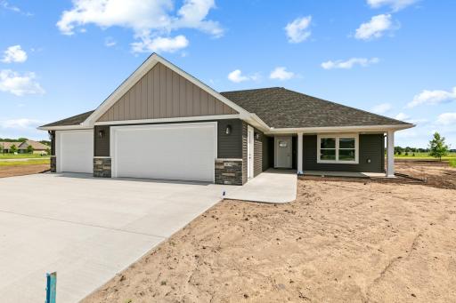 2104 Lindas Court, Sartell, MN 56377