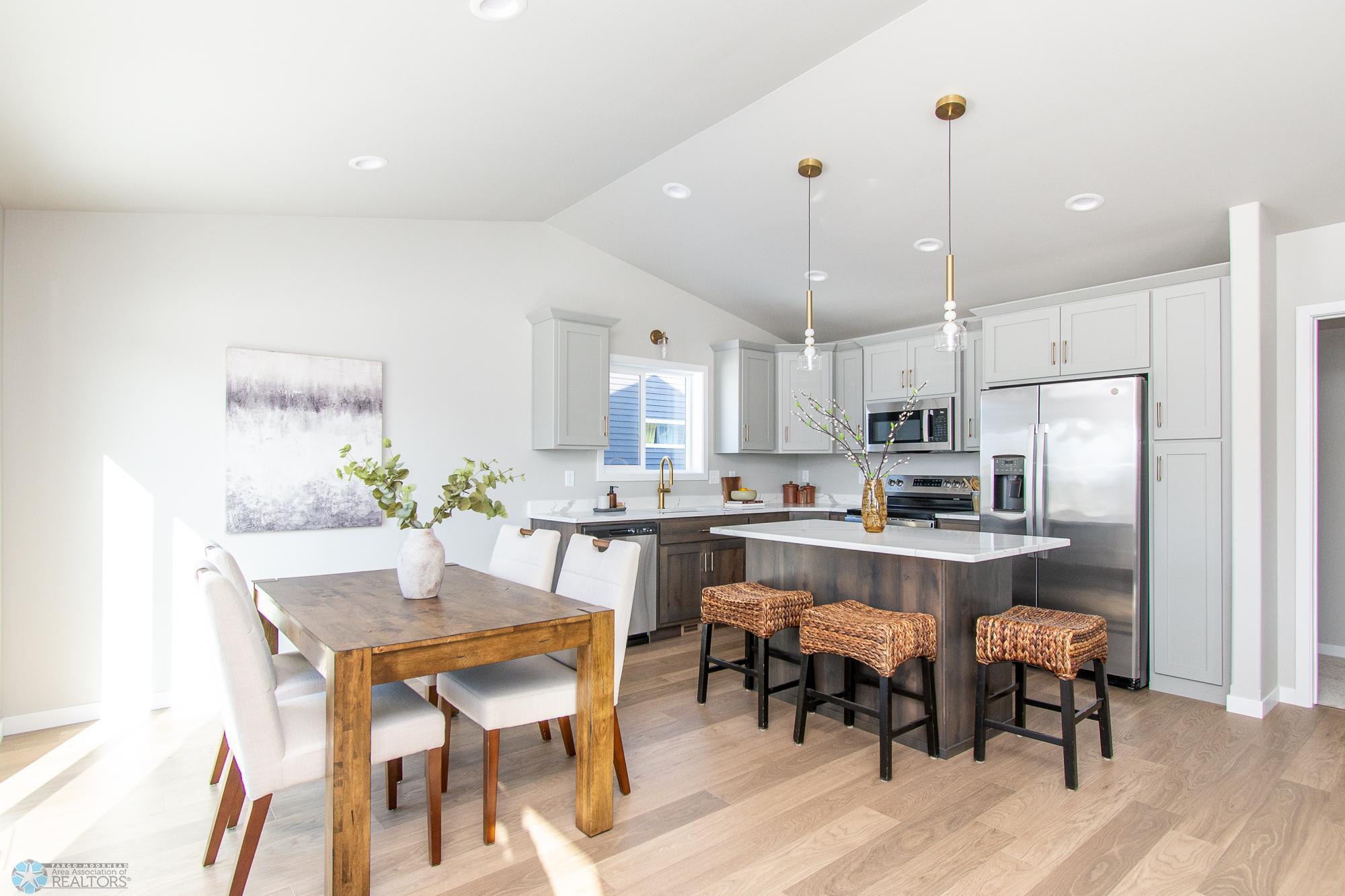 Kitchen/Dining