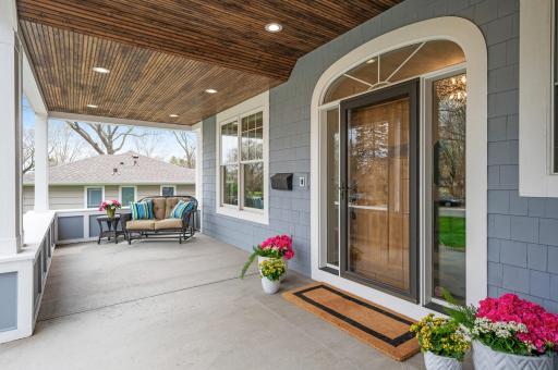 5812 Code Avenue, Edina, MN 55436