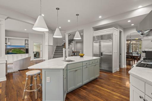 5812 Code Avenue, Edina, MN 55436