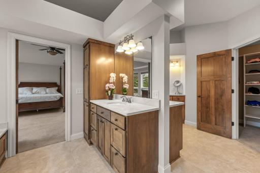 5812 Code Avenue, Edina, MN 55436