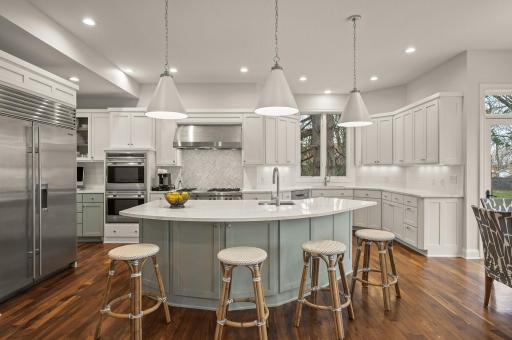 5812 Code Avenue, Edina, MN 55436