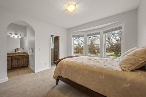 5812 Code Avenue, Edina, MN 55436
