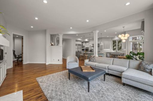 5812 Code Avenue, Edina, MN 55436