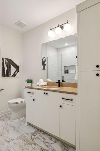 5304 Hollywood Road, Minneapolis, MN 55436