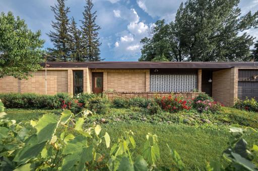 622 Western Avenue, Windom, MN 56101