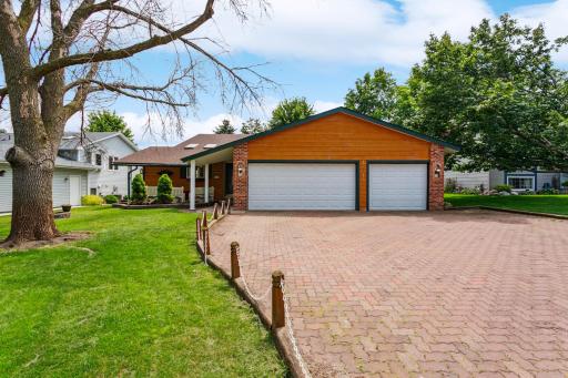 14613 Greenridge Lane, Burnsville, MN 55306
