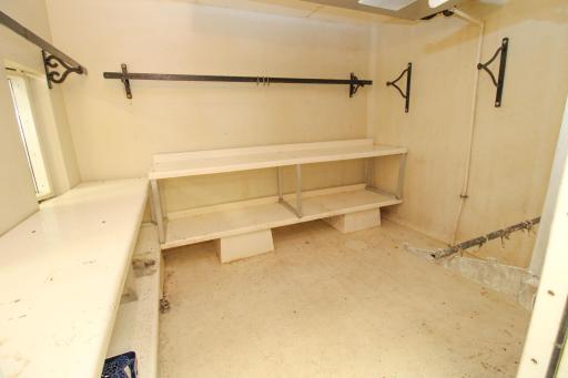 Walk-In Cooler, w/2 serving windows (window: 2âx3â): 11âx9â