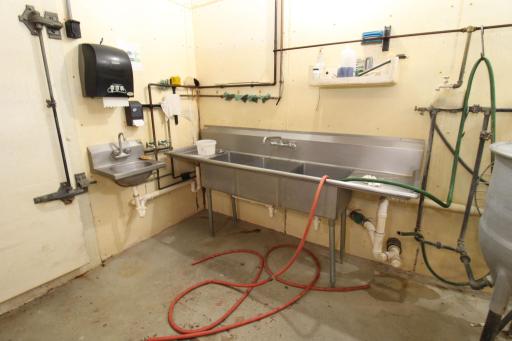 7â6â 3 compartment sink and handwashing sink #2