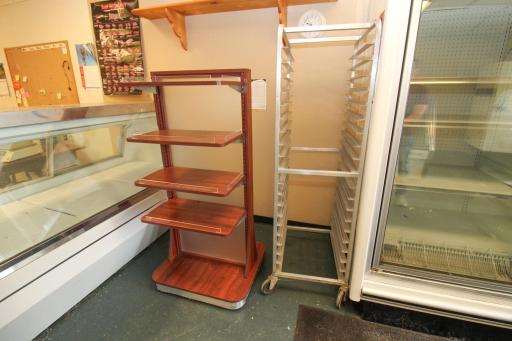 Baking rack & 4 tier display shelf (on wheels): 2âx5âx13â