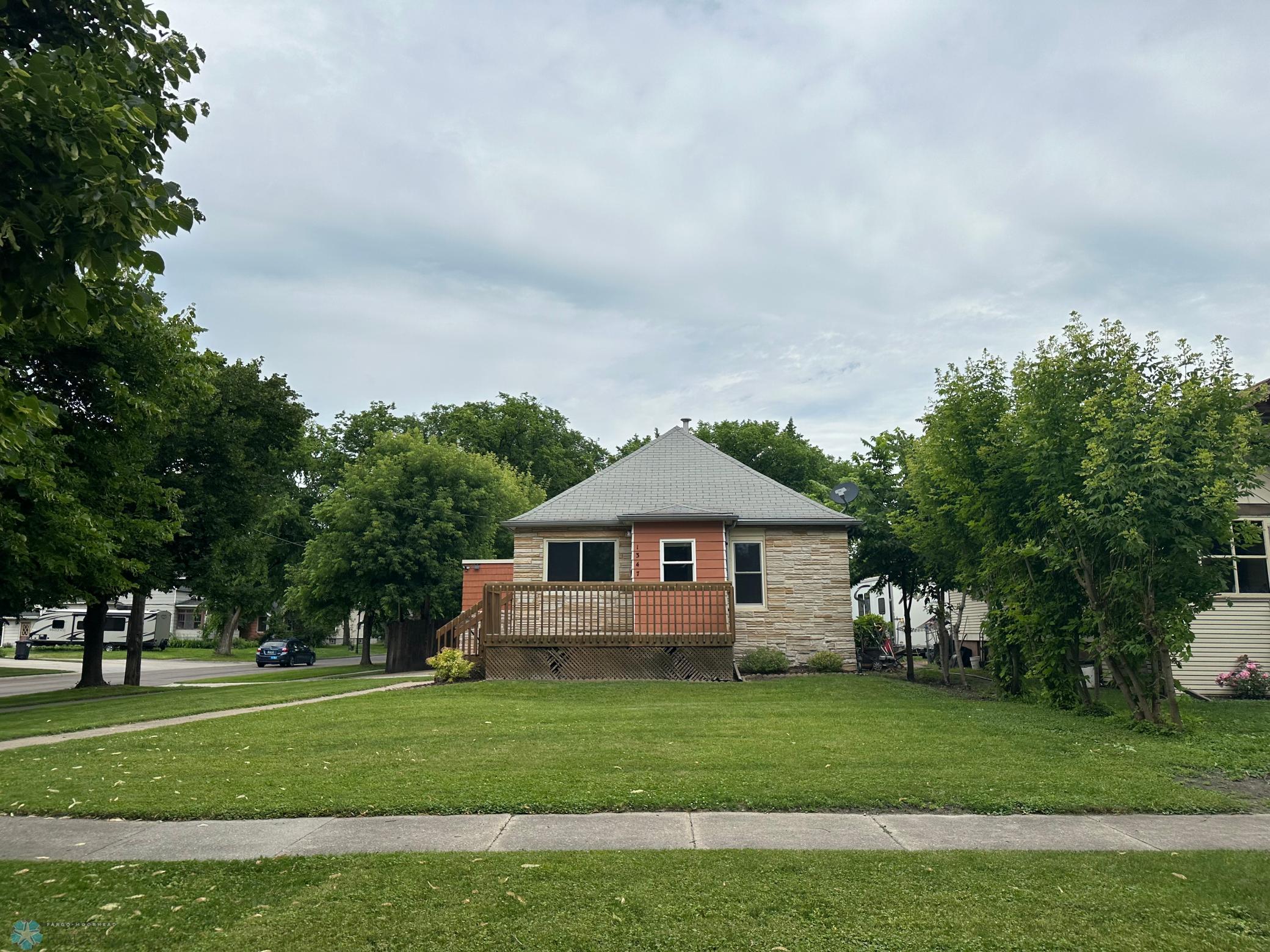 Front Exterior (South Facing)
