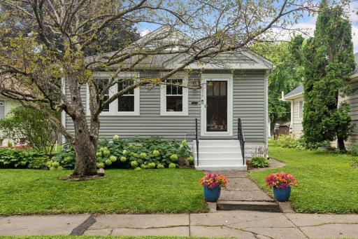 1378 Juliet Avenue, Saint Paul, MN 55105