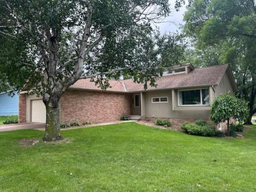 875 20th Street, Windom, MN 56101