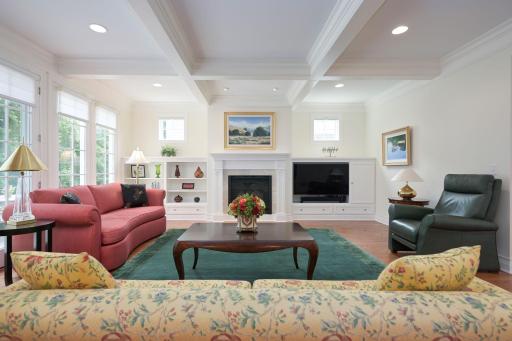 619 Gardner Street, Wayzata, MN 55391