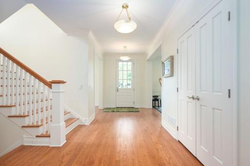 619 Gardner Street, Wayzata, MN 55391