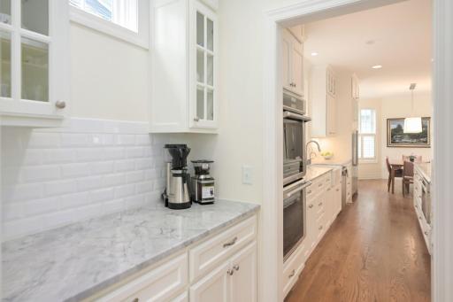 619 Gardner Street, Wayzata, MN 55391