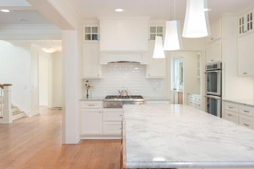 619 Gardner Street, Wayzata, MN 55391