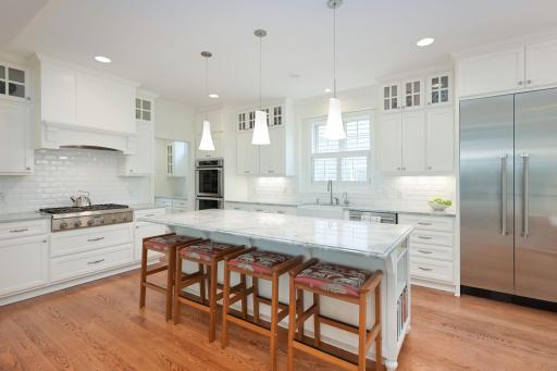619 Gardner Street, Wayzata, MN 55391