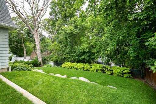 619 Gardner Street, Wayzata, MN 55391