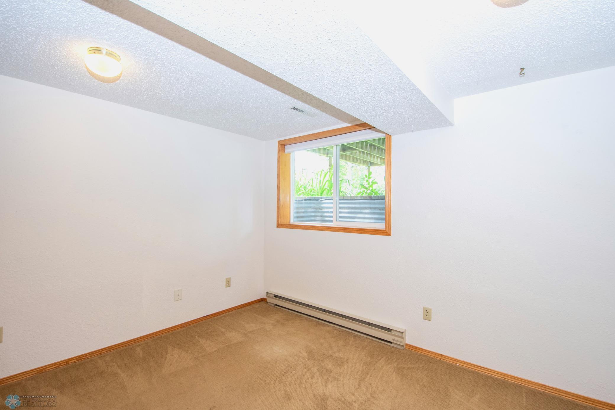 Bedroom with Dual Heat