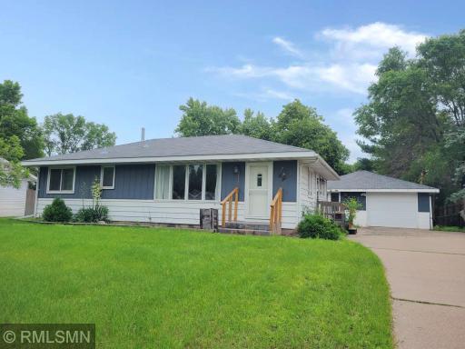 2637 S Heights Drive NW, Minneapolis, MN 55433
