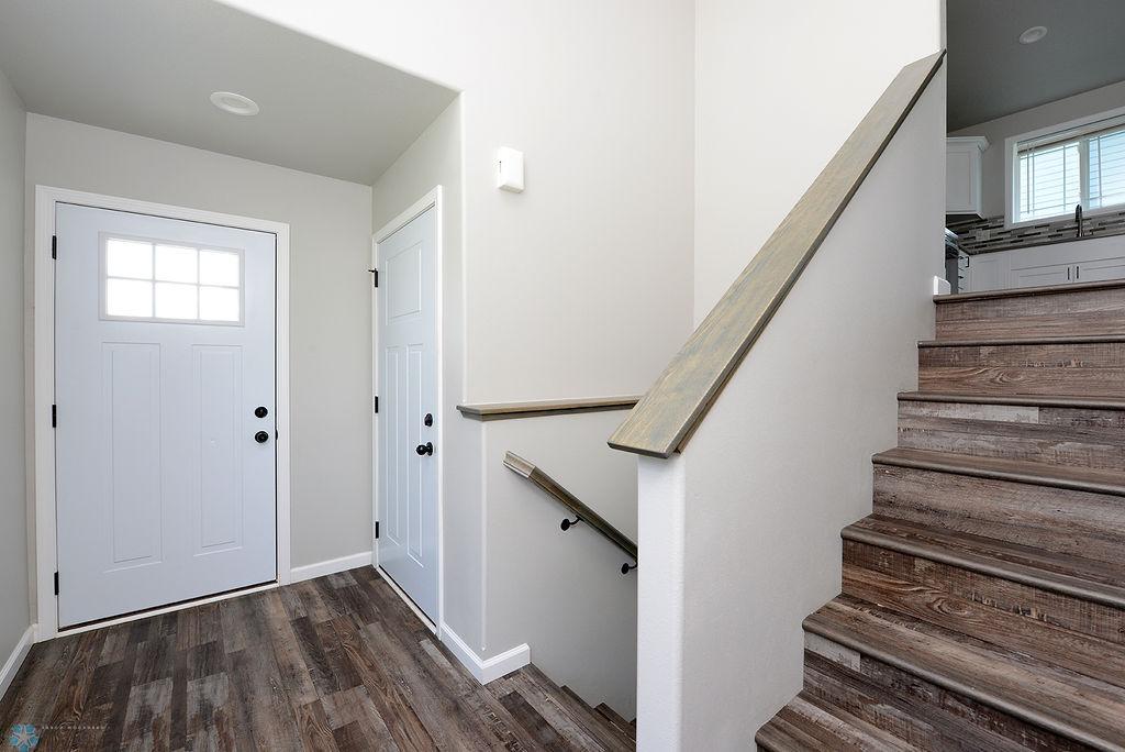 Spacious Foyer
