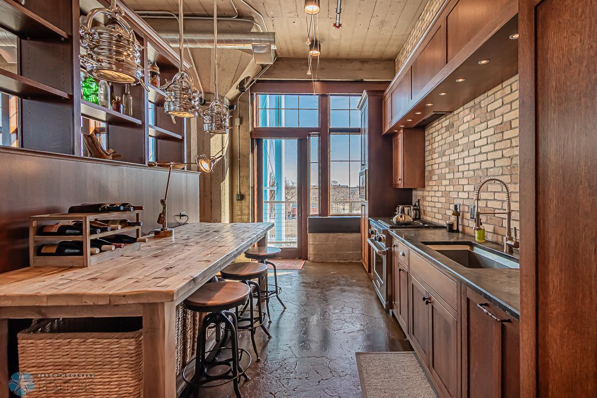 Kitchen_6.jpg