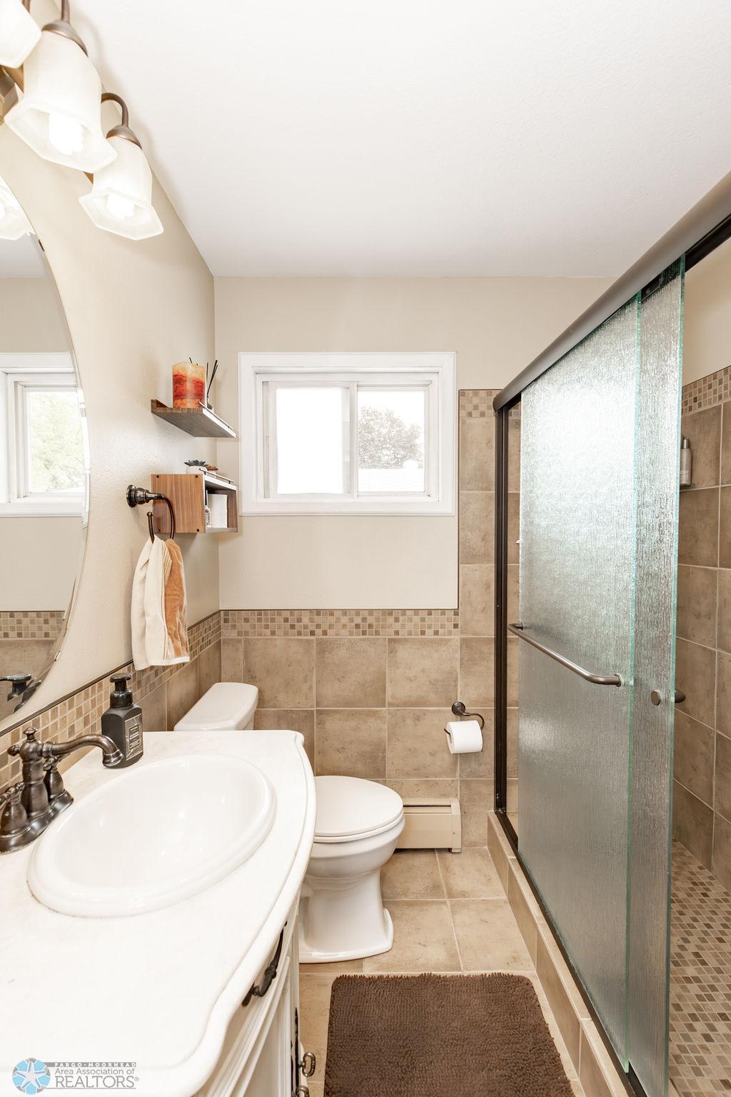 3/4 Bath on Main