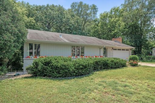 Welcome Home to 8851 West 31st Street, St Louis Park