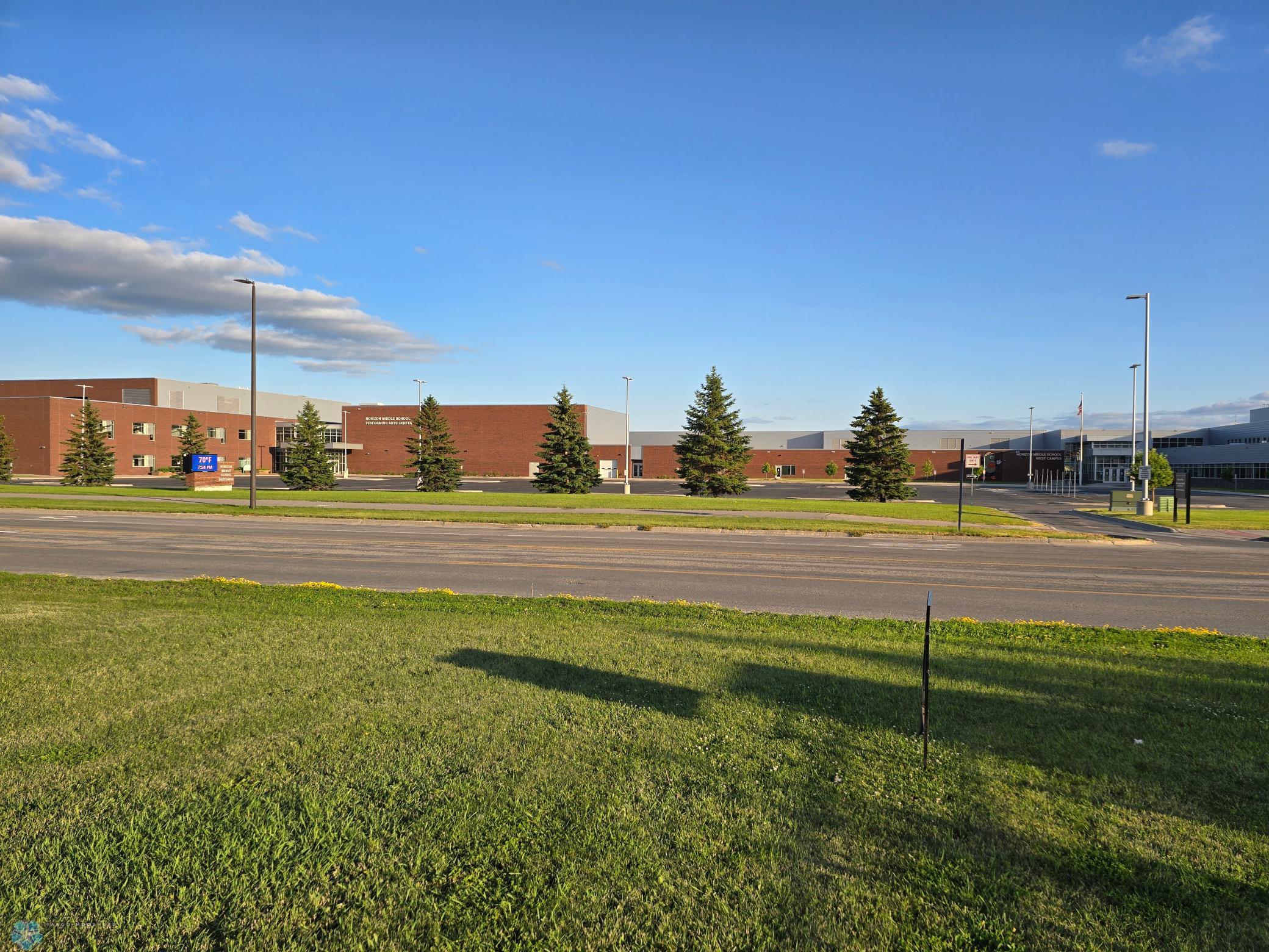 Horizon School