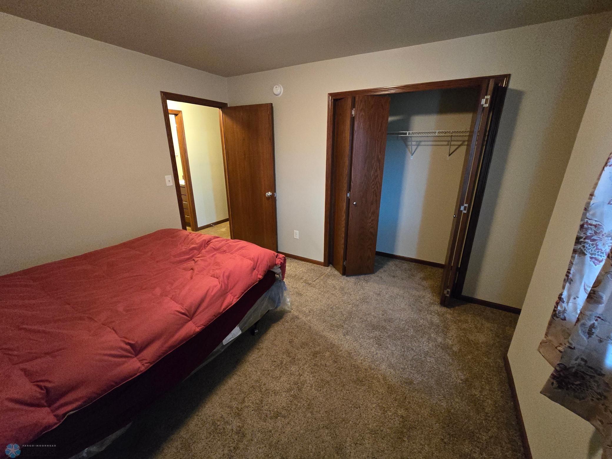 upper bed 2
