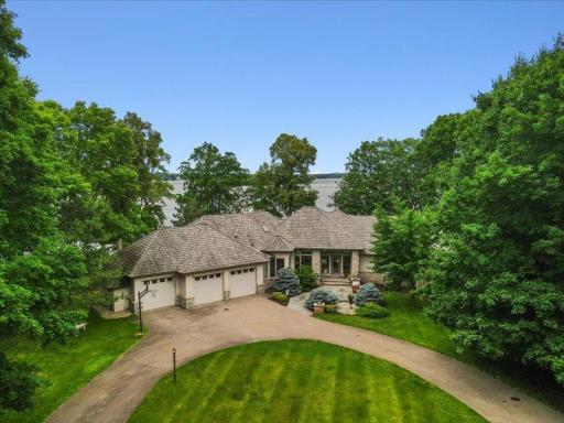 Welcome home! Enjoy privacy and lake life.