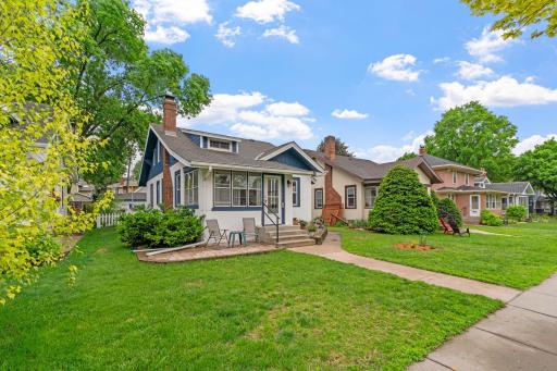 1744 Berkeley Avenue, Saint Paul, MN 55105