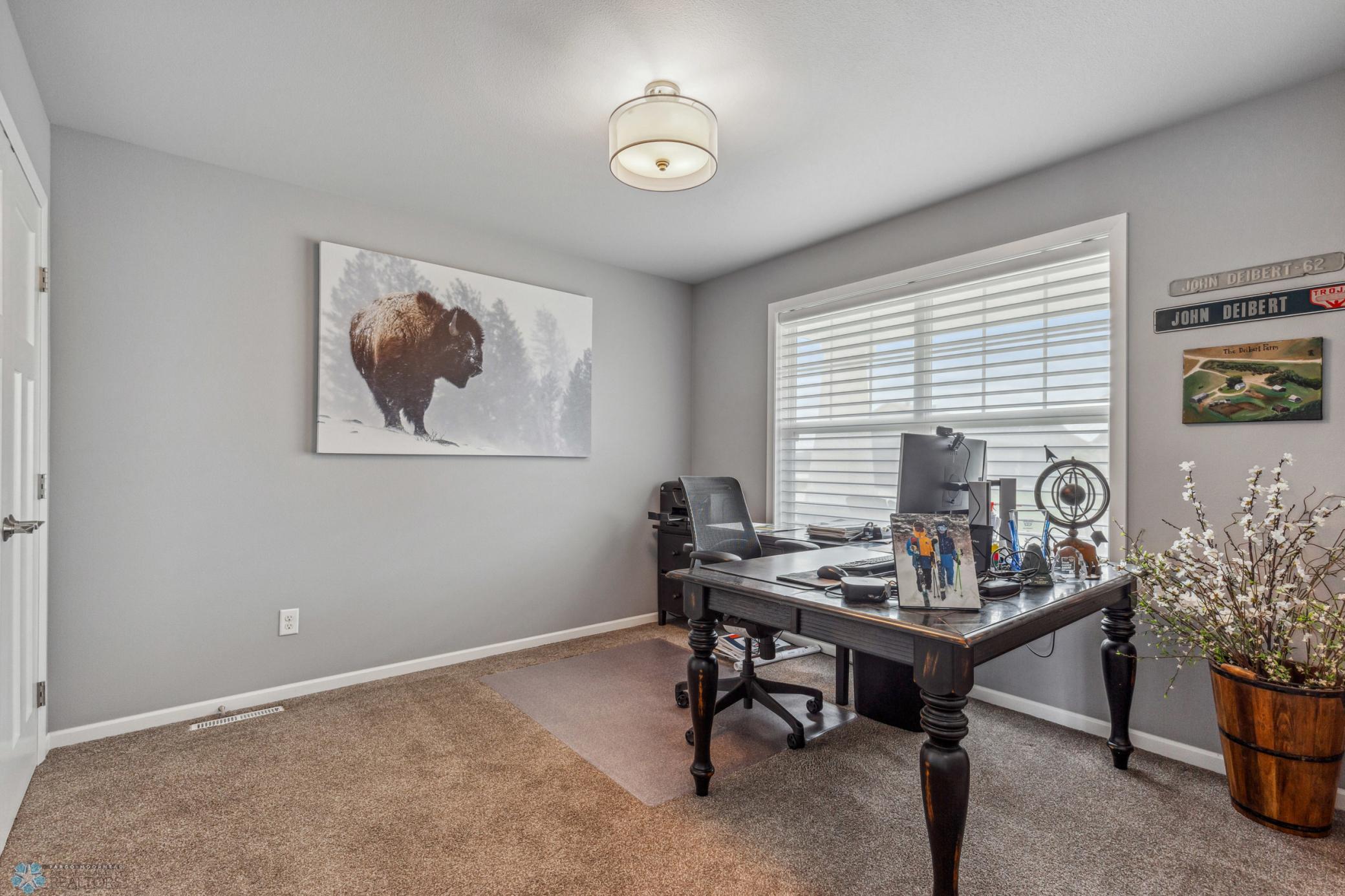 Office/Bedroom 1