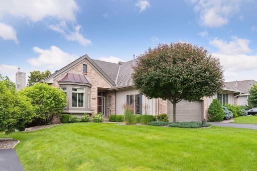 510 Waycliffe Drive N, Wayzata, MN 55391