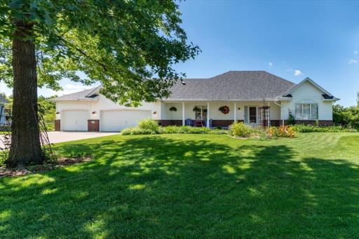 2530 Southcrest Avenue E, Saint Paul, MN 55119