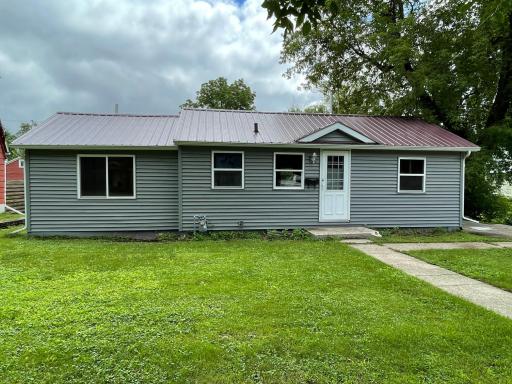 913 Kenwood Street, Alexandria, MN 56308