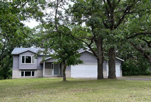 9828 300th Avenue NW, Princeton, MN 55371