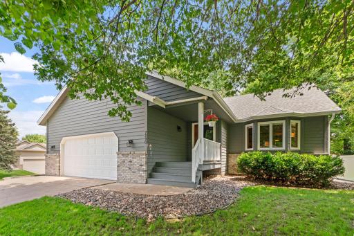 7290 Sunnyslope Drive, Maple Grove, MN 55311