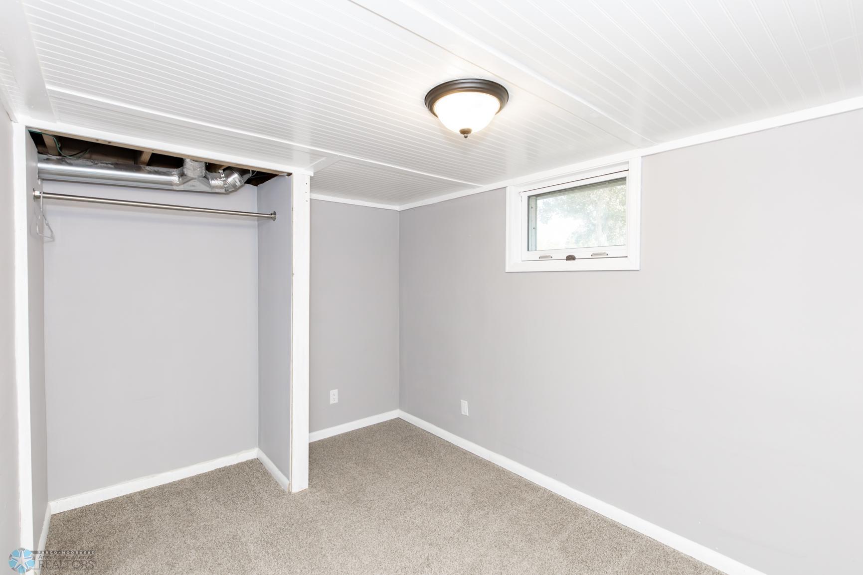 Basement Bed 1_3