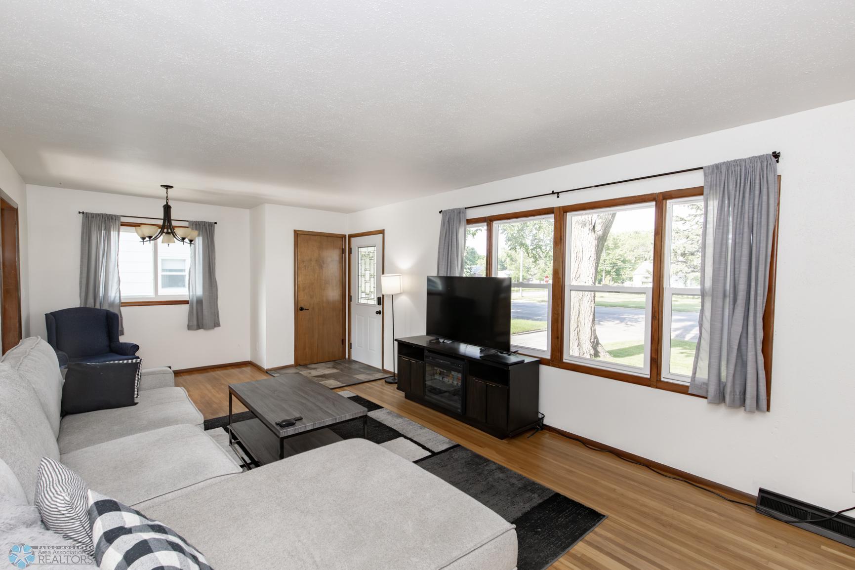 Living Room 1_0