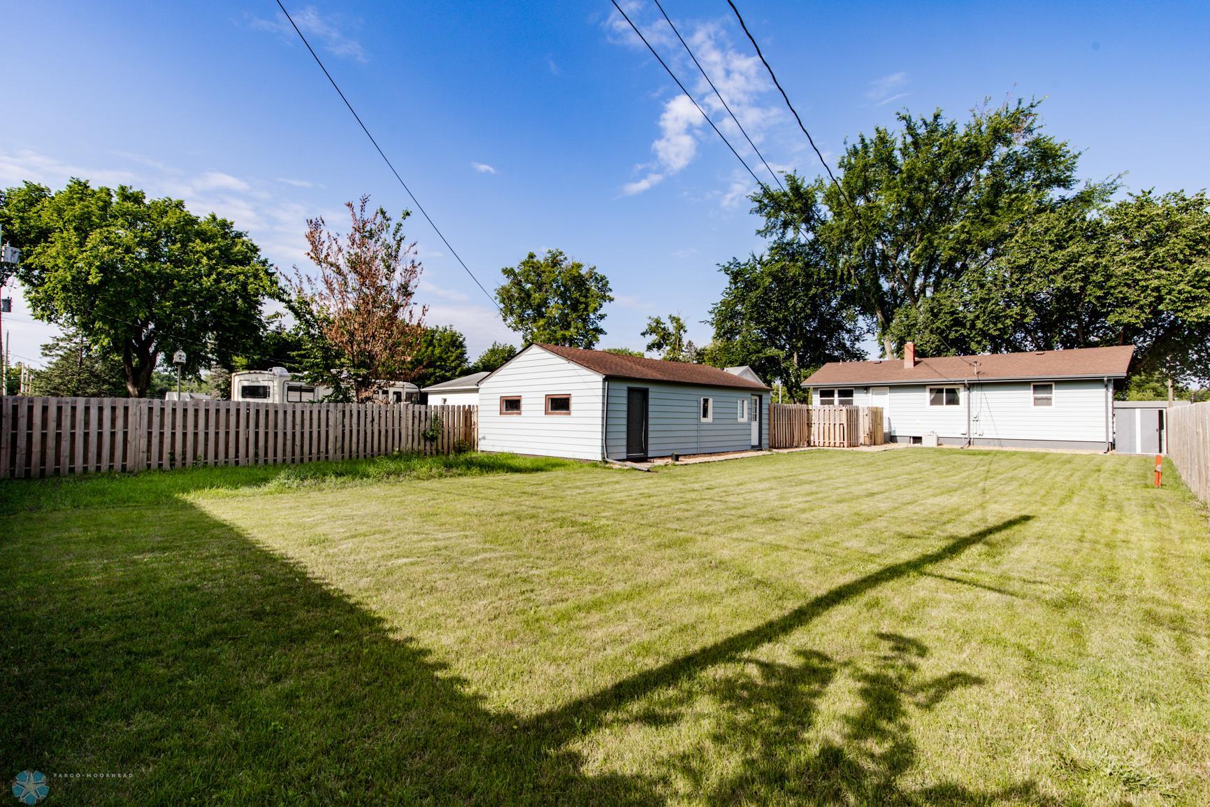 Backyard.Garage view 1_0